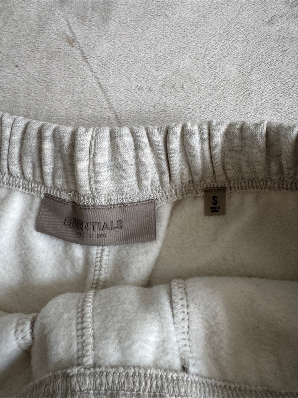 Essentials Heather Light Grey Logo Drawstring Sweatpants - Picture 4 of 7